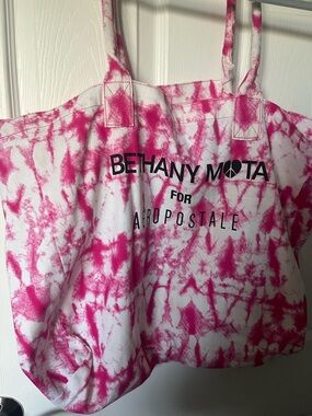 Bethany Mota Pink & White Tie-Dye Canvas Tote Bag
